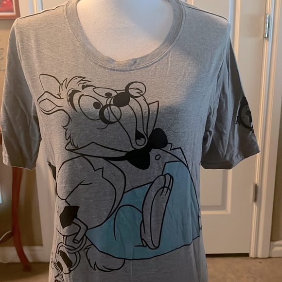 Disney Tops - Disney Alice in wonderland rabbit complete with watch